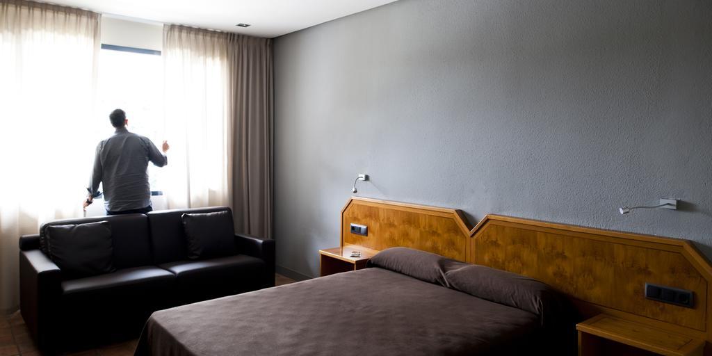 As Hoteles Altube Zuia Exterior photo